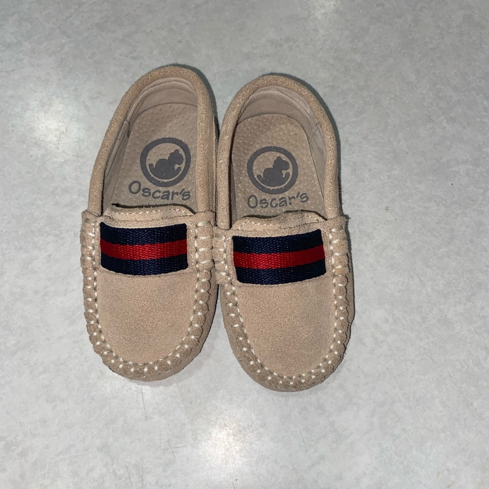 Oscar’s Milan Beige Loafers